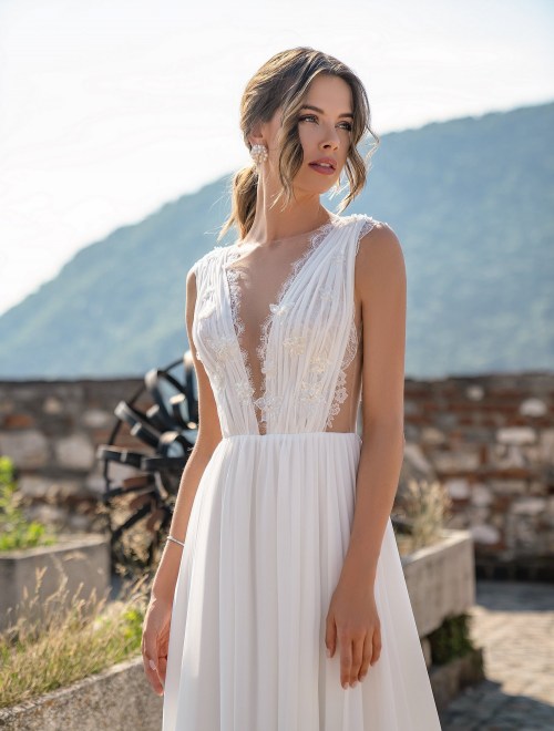 https://elisebride.ro/images/stories/virtuemart/product/11 Joana       (2).jpg
